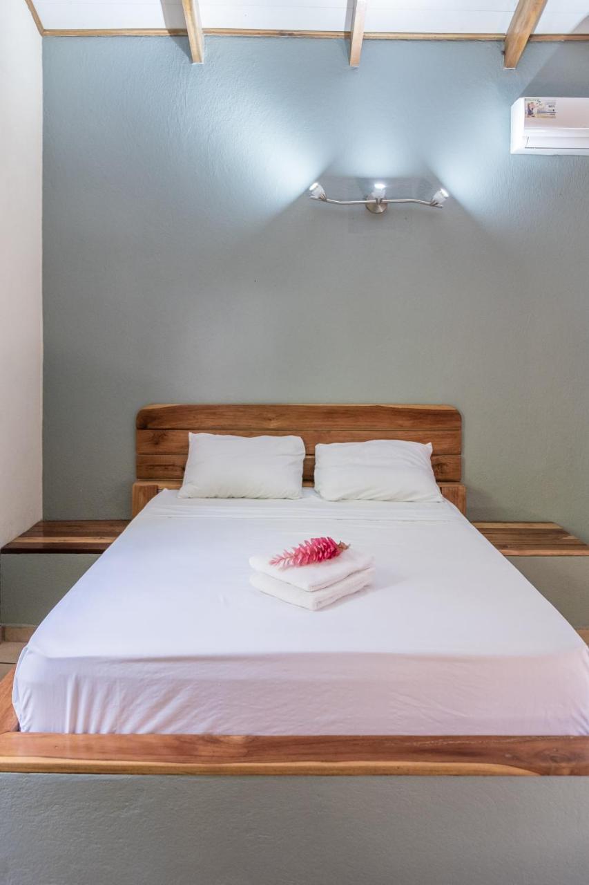 Zula Inn Aparthotel Playa Santa Teresa  Extérieur photo